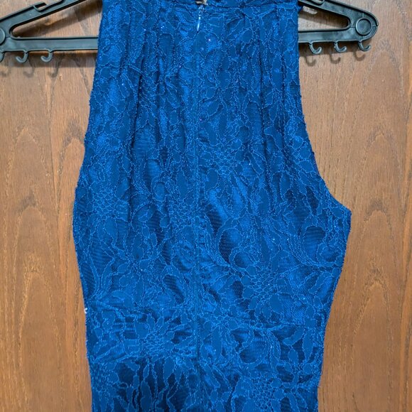 Lace Gown - Picture 3 of 3